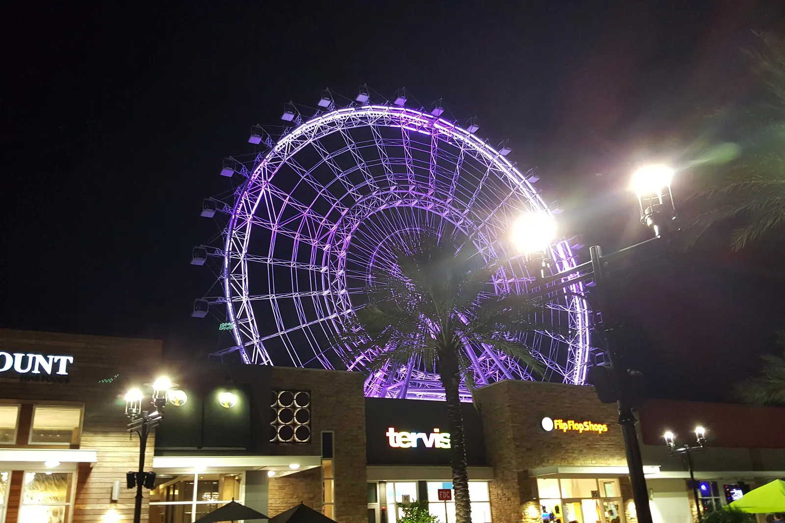The Orlando Eye on International Drive, Orlando, at night